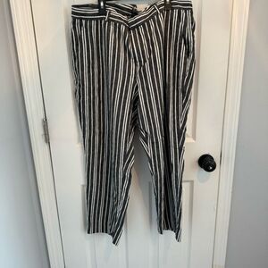 Banana Republic Women's Size 16 Black & White Striped Linen Blend Pants S0302